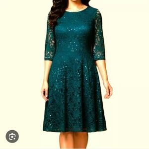 Chris McLaughlin Emerald Green Sequins Lace Dress